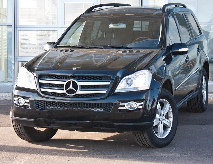 Mercedes-Benz GL Black
