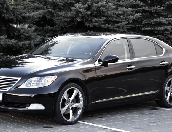 Lexus LS 460 Long