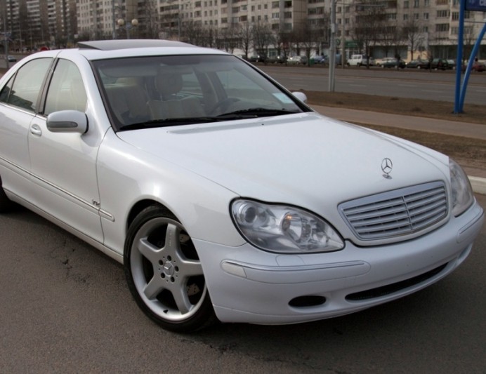 Mercedes Benz S-Classe White