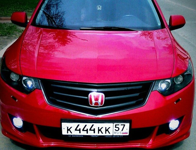 Honda Accord Red