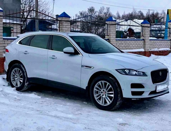 Jaguar F - Pace 2016 White